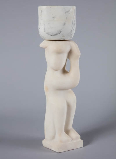  Henri Gaudier-Brzeska. Water Carrier, c. 1913. Seravezza and Sicilian marble, 16½ x 4? x 3? in. (41.9 x 12.4 x 9.8 cm). Collection of the Ruth and Elmer Wellin Museum of Art at Hamilton College. Gift of Elizabeth Pound, wife of Omar S. Pound, Class of 1951. Image by John Bentham.